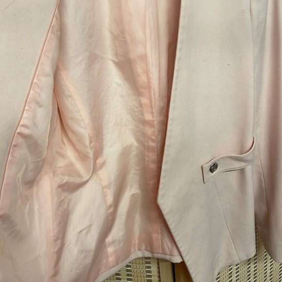 Ivanka Trump pink blazer - Picture 2 of 6